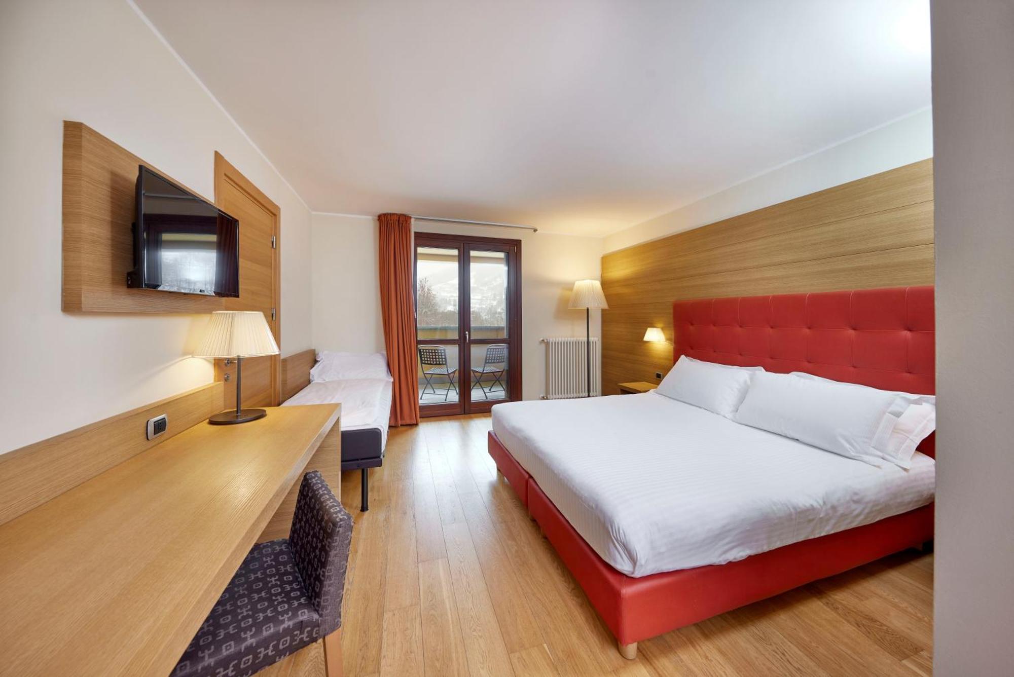 Blu Hotel Acquaseria Ponte Di Legno Bilik gambar