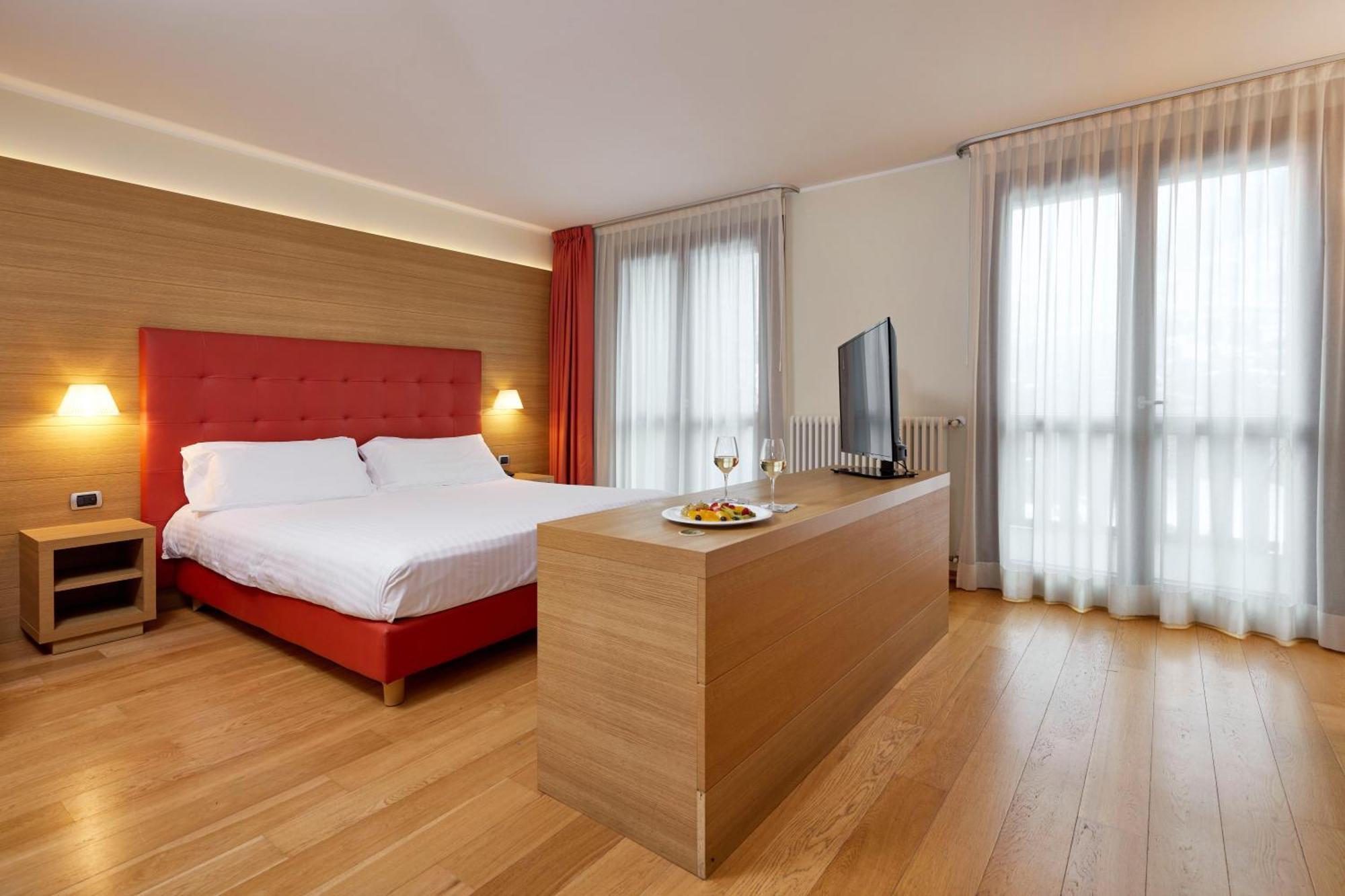 Blu Hotel Acquaseria Ponte Di Legno Bilik gambar