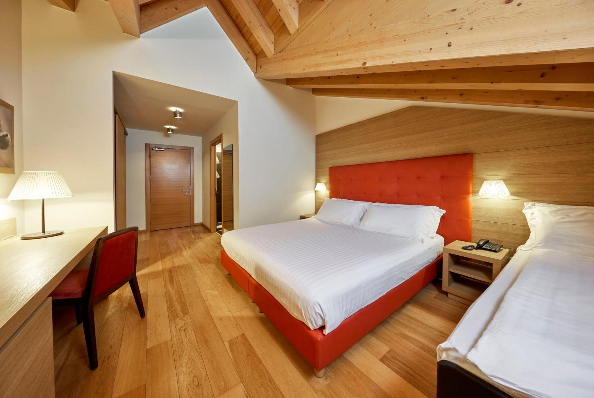 Blu Hotel Acquaseria Ponte Di Legno Bilik gambar